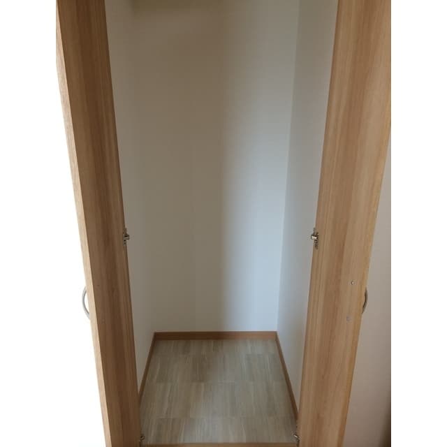 Room image 14