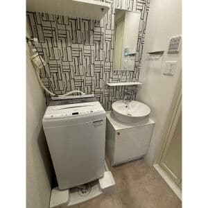 Room image 11