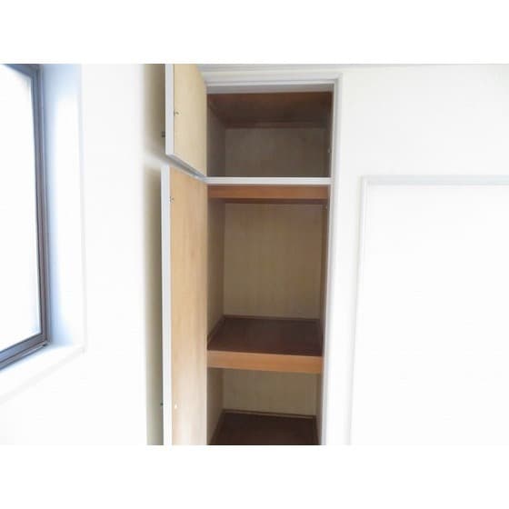Room image 15