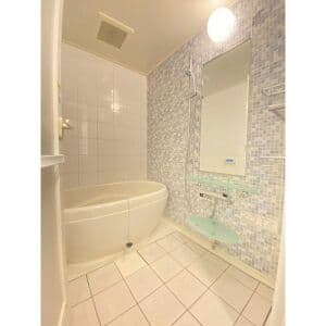 Room image 14