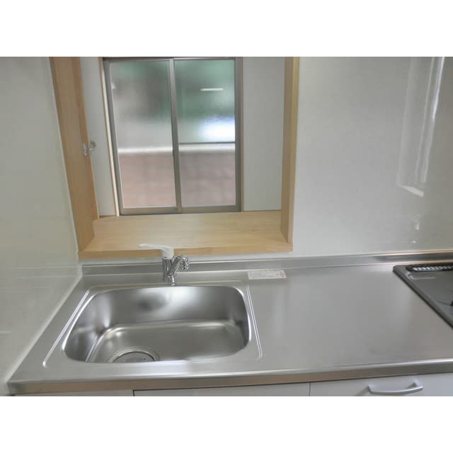 Room image 16