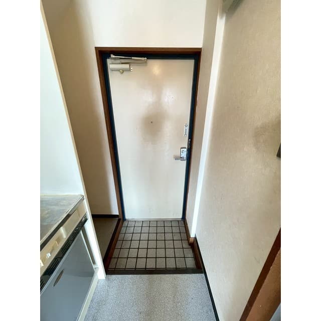 Room image 13