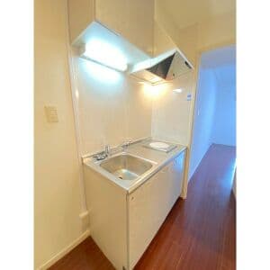 Room image 12