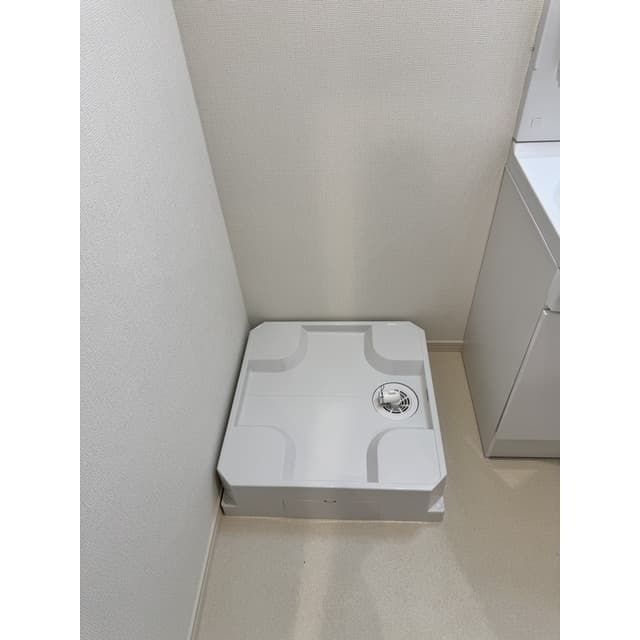 Room image 14