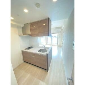Room image 16