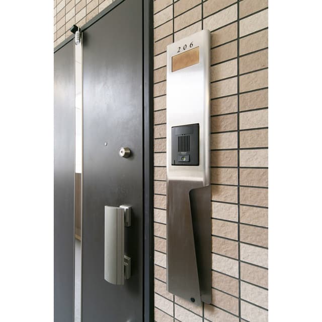 Room image 16