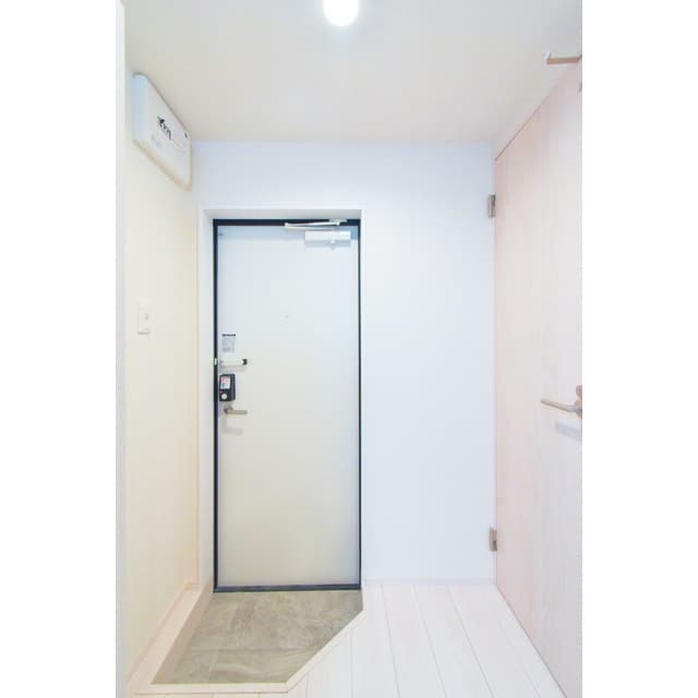 Room image 11