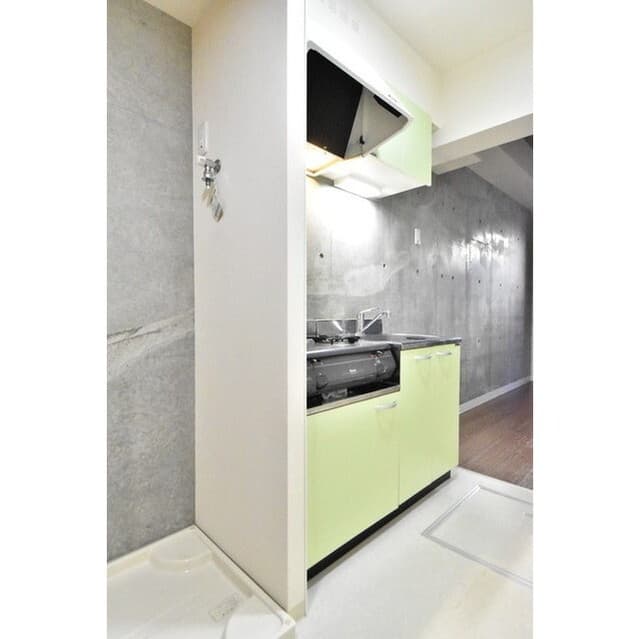 Room image 13