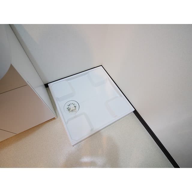 Room image 13