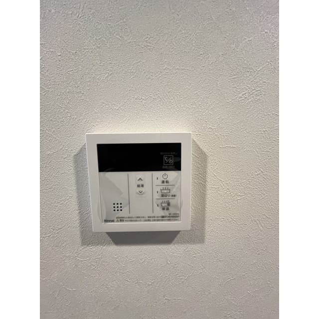 Room image 16
