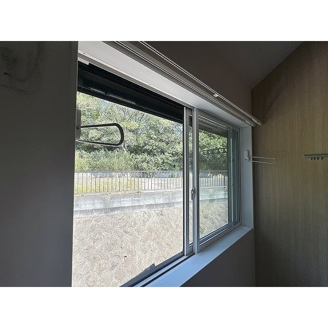 Room image 15