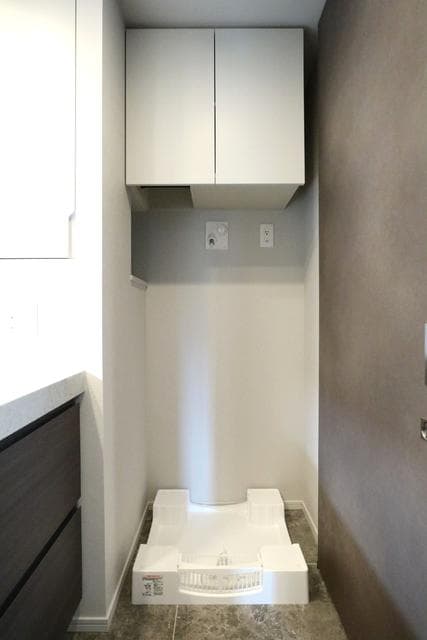 Room image 16