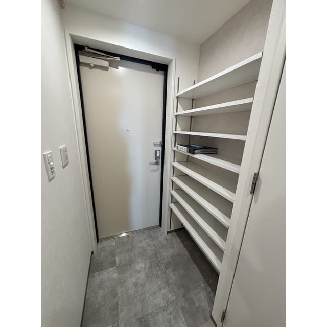 Room image 14