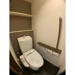 Room image 14