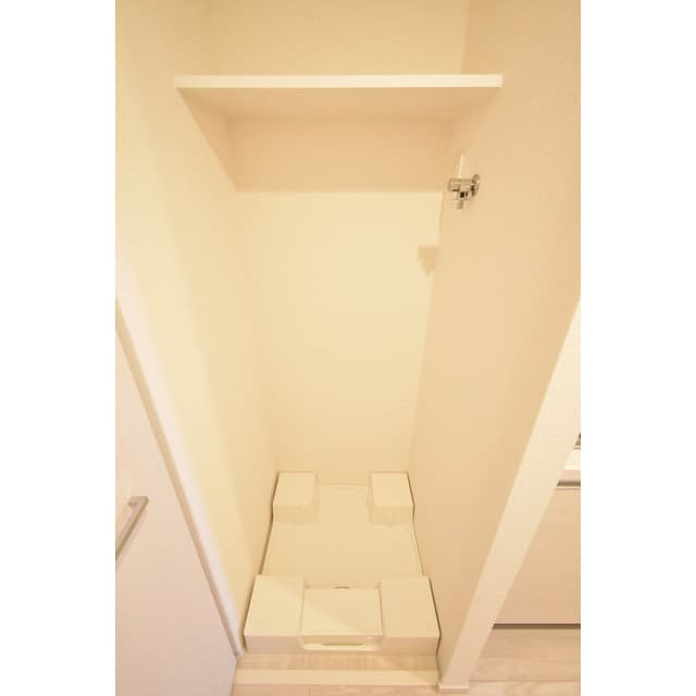 Room image 15