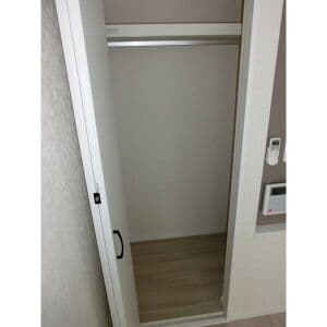 Room image 13
