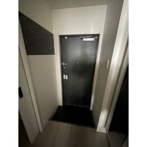 Room image 15