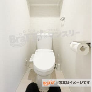 Room image 8