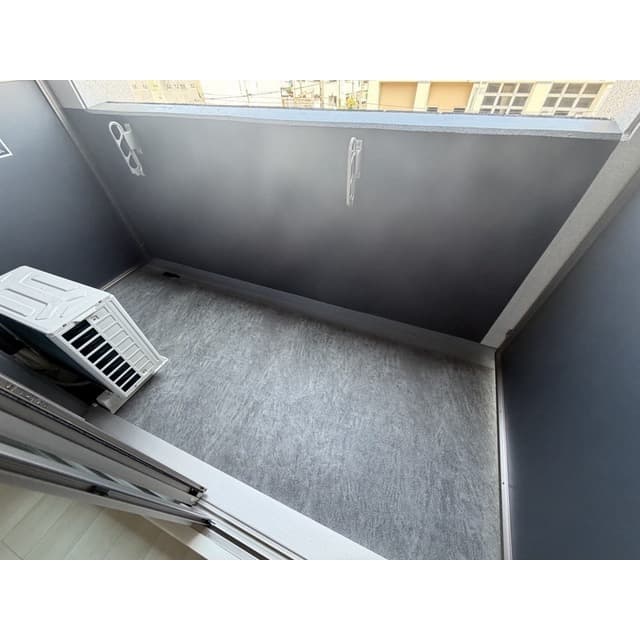 Room image 15