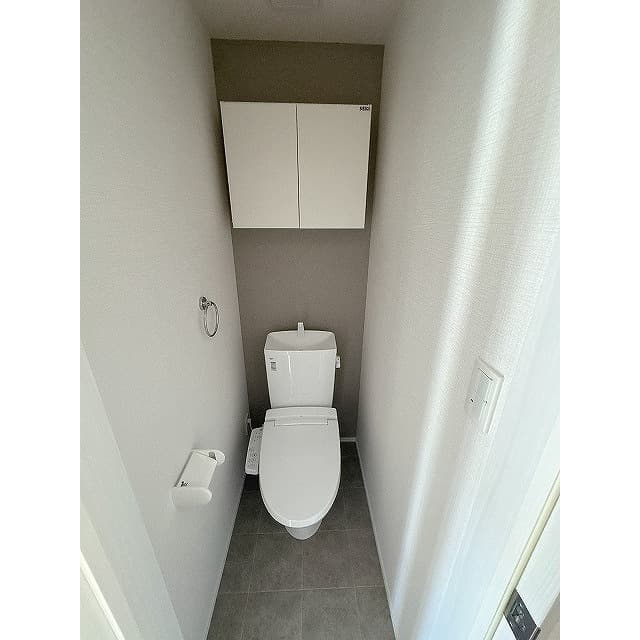 Room image 9