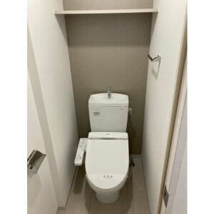 Room image 11