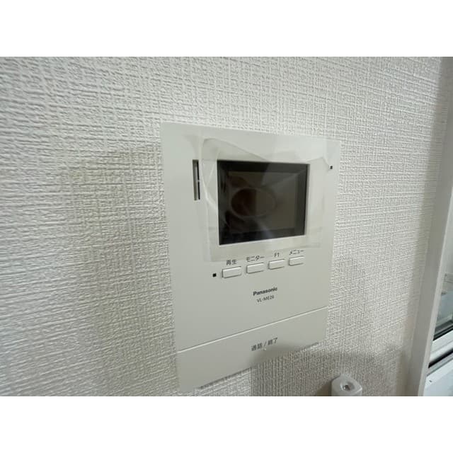 Room image 16