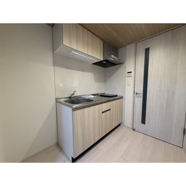 Room image 11