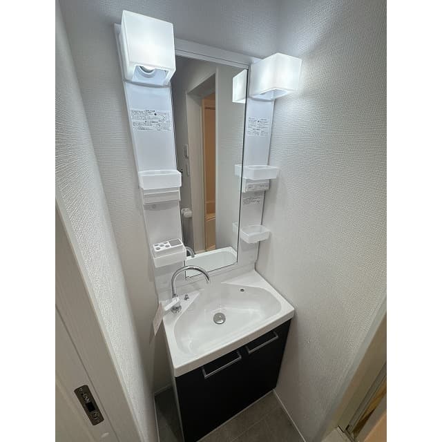 Room image 12
