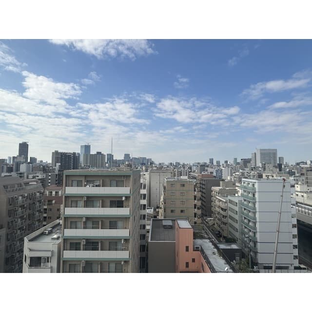 Room image 13