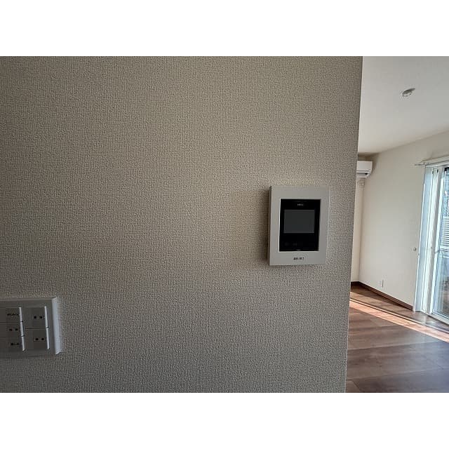 Room image 11