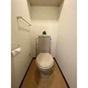 Room image 11