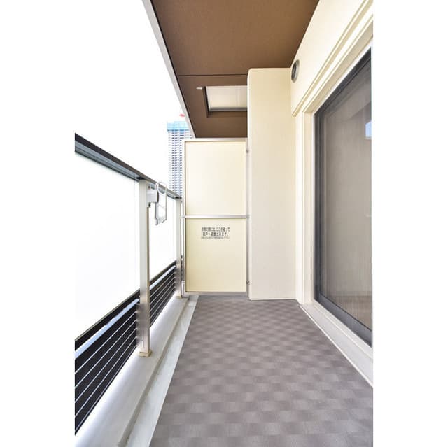 Room image 14