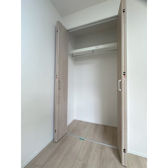 Room image 14