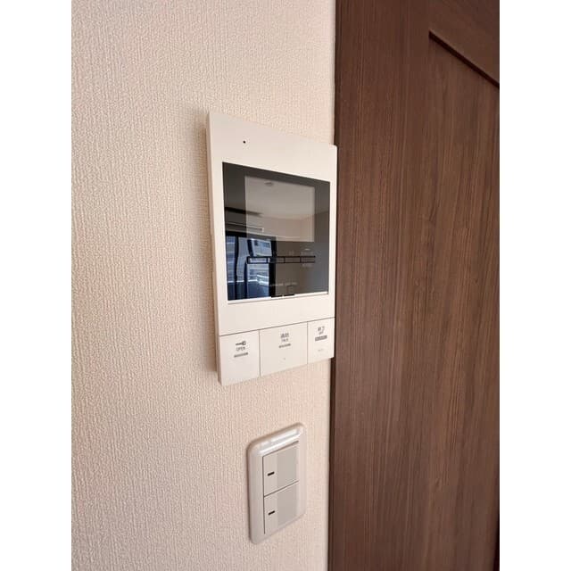 Room image 14
