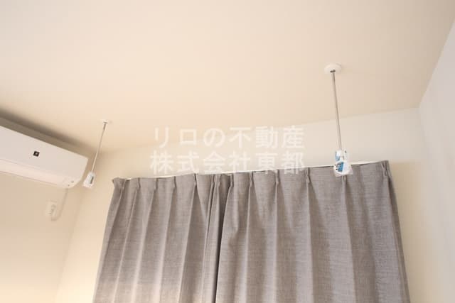 Room image 16