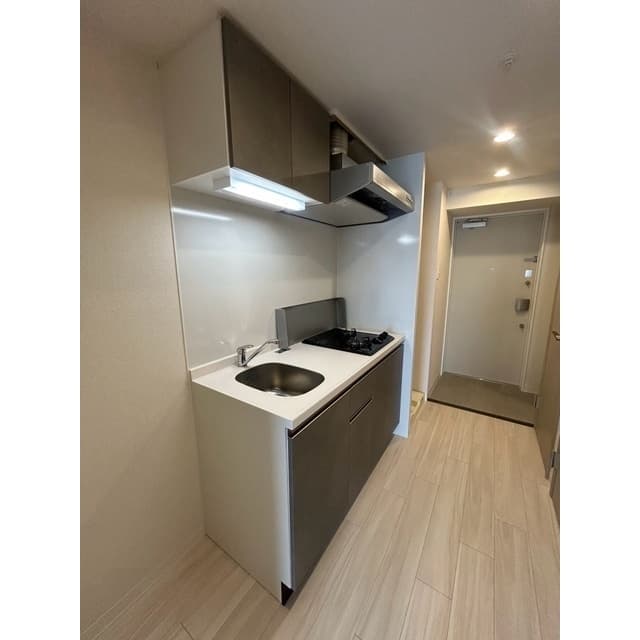 Room image 12