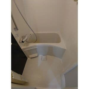Room image 10