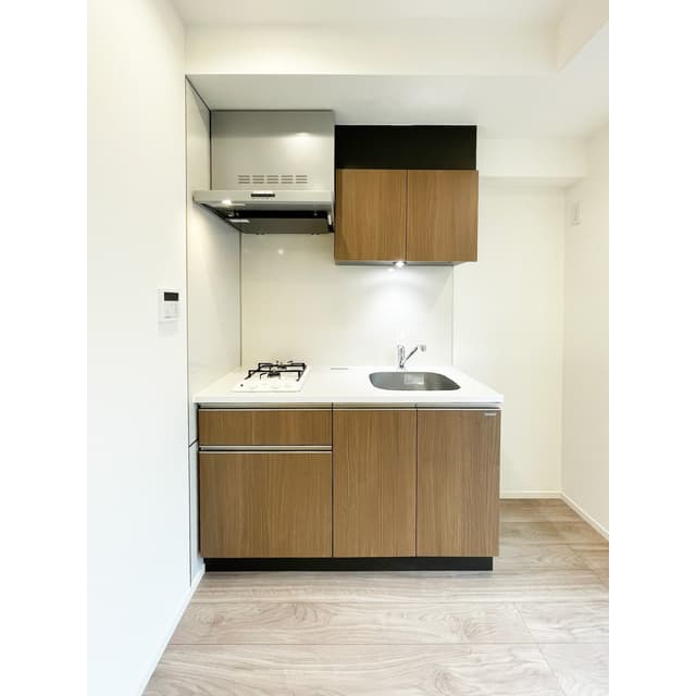 Room image 11