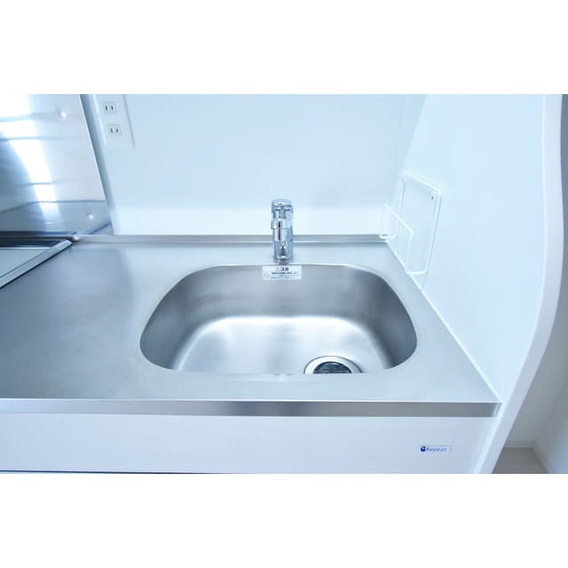 Room image 13