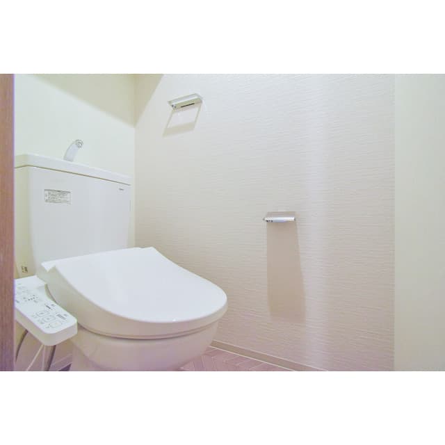 Room image 13