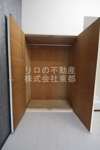 Room image 11