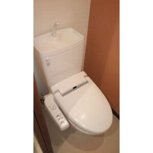 Room image 13