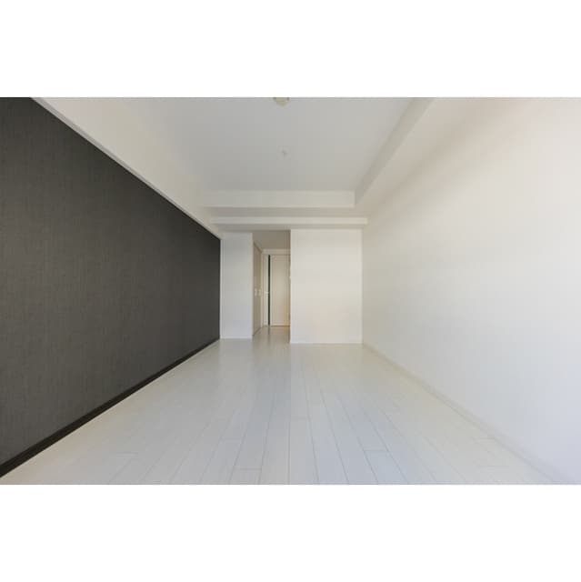 Room image 14