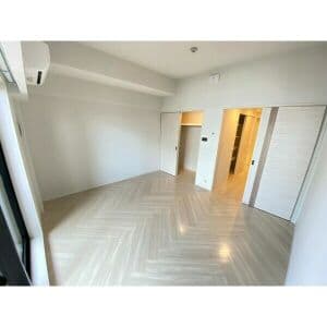 Room image 15