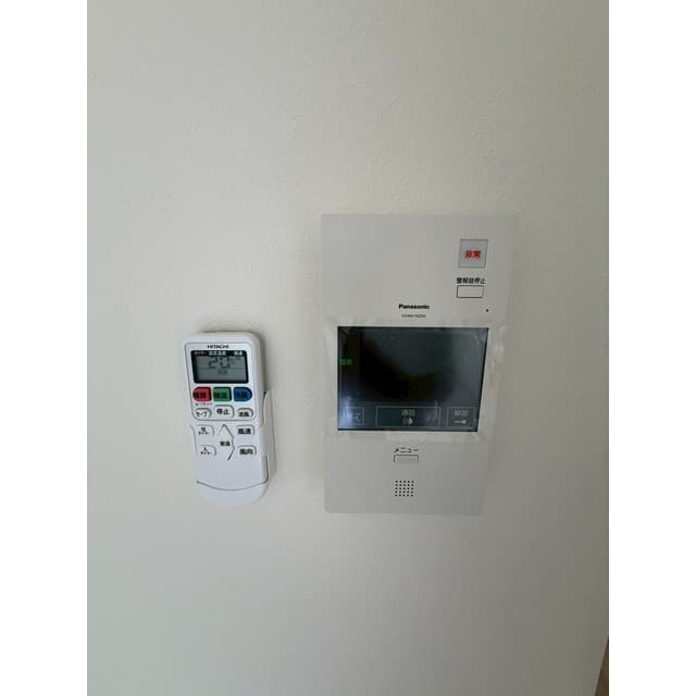 Room image 16