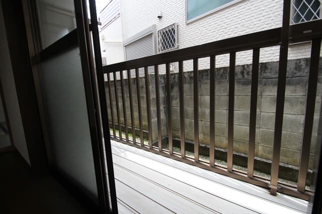 Room image 9