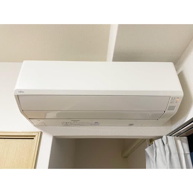 Room image 12