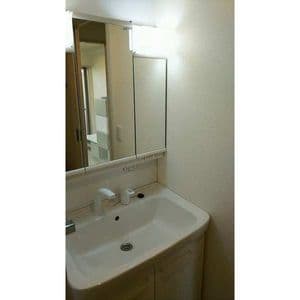 Room image 16