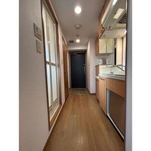 Room image 10