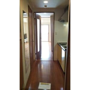 Room image 12